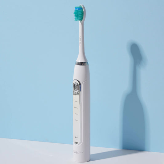 Genie Brush / White